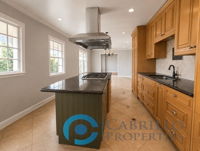 Foto del edificio - Your dream home awaits! - Stunning & Spacious 3bd/2ba Mt. Helix Home