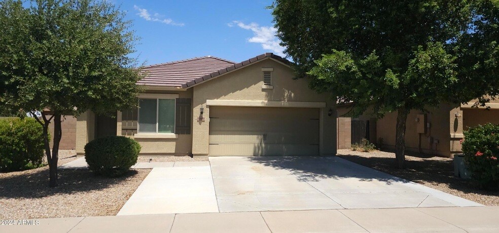 Foto principal - 10430 E Verbina Ln
