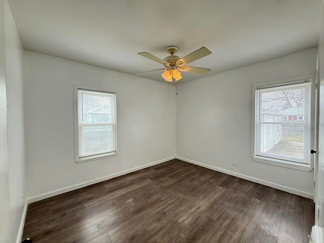 Building Photo - 13668 Irene St