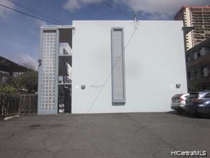 Building Photo - 1526 Kewalo St
