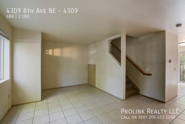 Building Photo - 4309 8th Ave NE