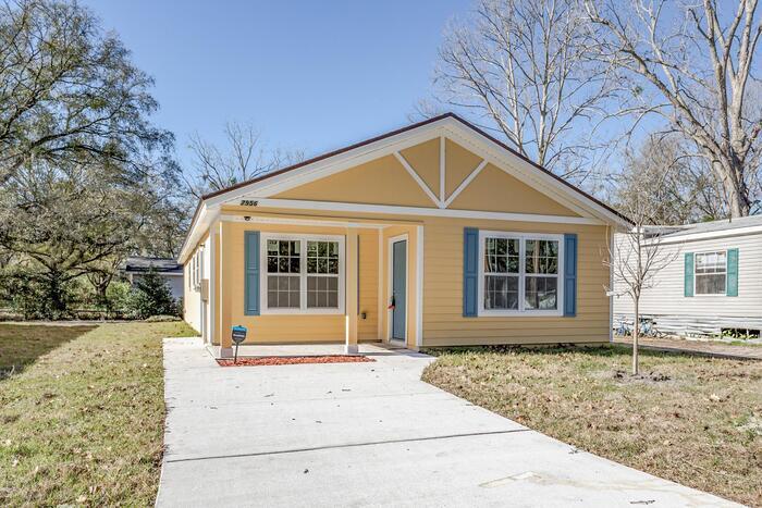 Primary Photo - 7956 Siskin Ave