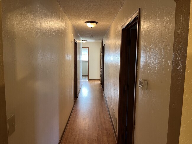 Foto del edificio - 2937 McGaha Ave