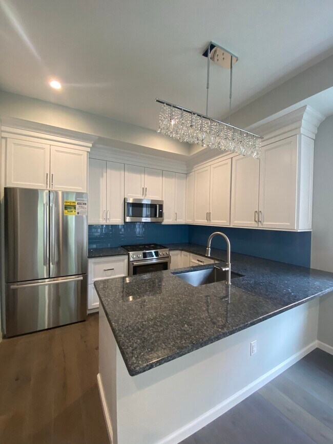 kitchen - 2016 Spruce St