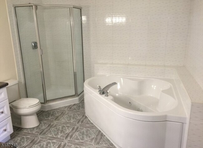 Building Photo - 49 Musano Ct