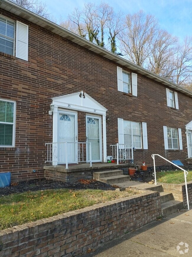 Building Photo - 35 Campbell Dr