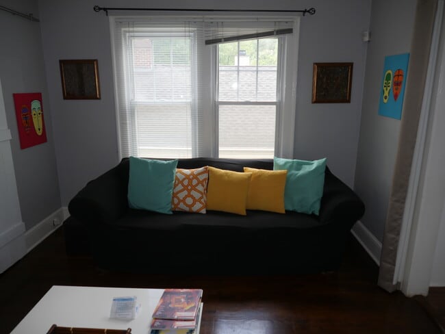 Furnished common area - 1065 Atlantic Dr NW