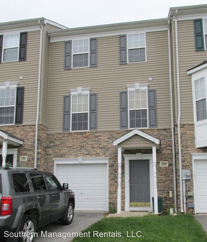 Primary Photo - 3 br, 2.5 bath House - 3590 Armory Lane