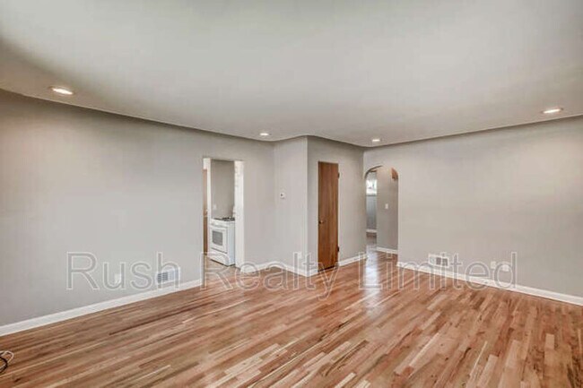 Building Photo - 1306 Wolff St