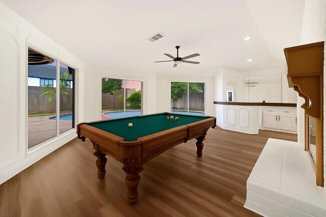 Foto del edificio - 15618 Banty Falls Ct