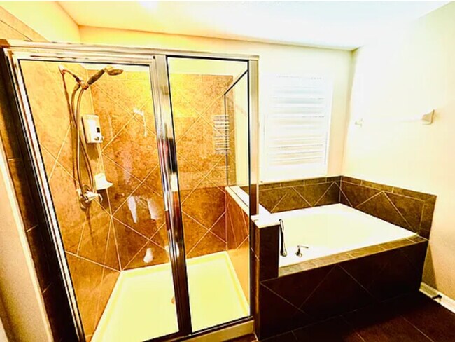 Foto del edificio - 2758 River Landing Dr