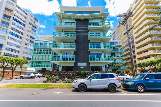 Foto del edificio - 2957 Kalakaua Ave