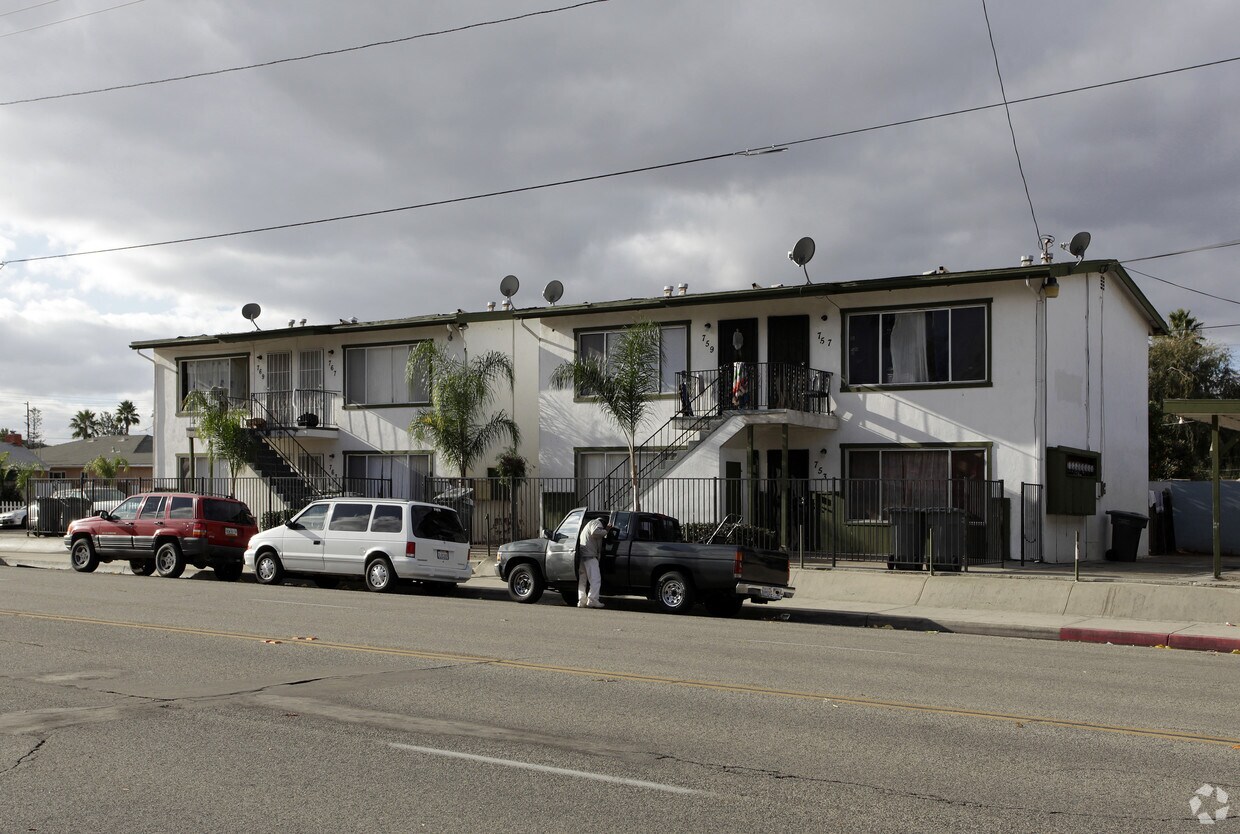 Building Photo - 753-759 S Quince St