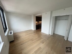 Building Photo - NORTHERN BOULEVARD