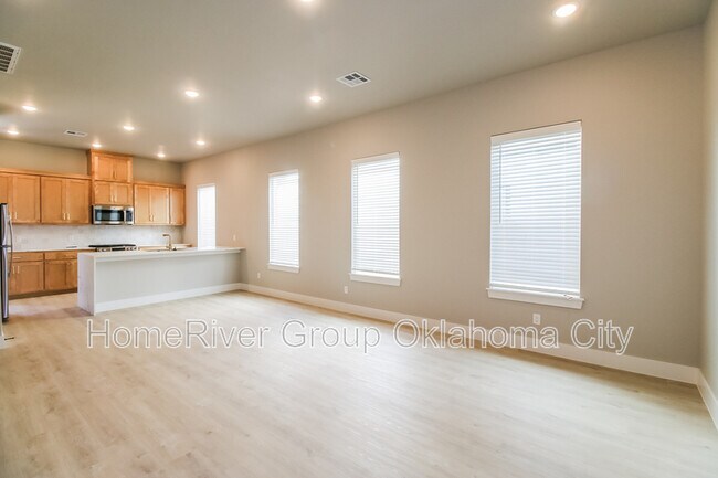 Foto del edificio - 2549 NW 131st St