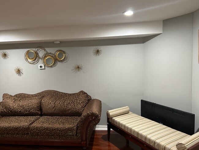 Foto del edificio - 4448 Grove Lake Ct