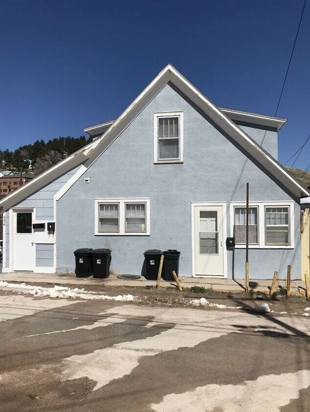 334 Gwinn Ave Unit B, Lead, SD 57754 Condo for Rent in Lead, SD