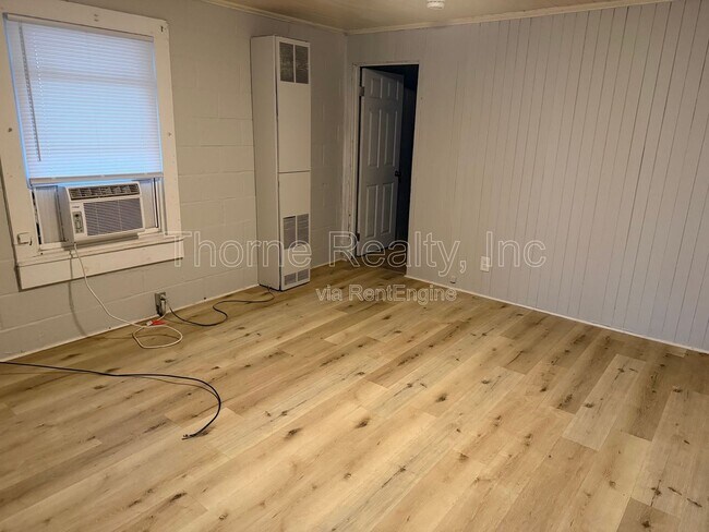 Foto del edificio - 1504 Coleman St SE