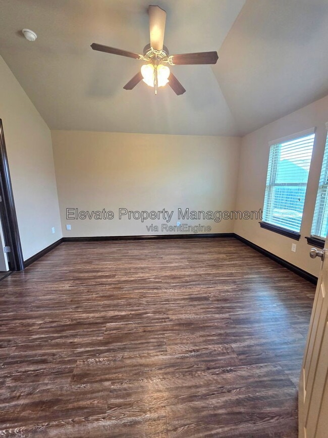 Foto del edificio - 10802 NW 21st St