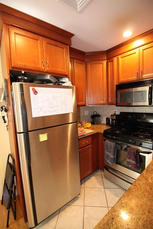 Building Photo - 5 Albemarle St
