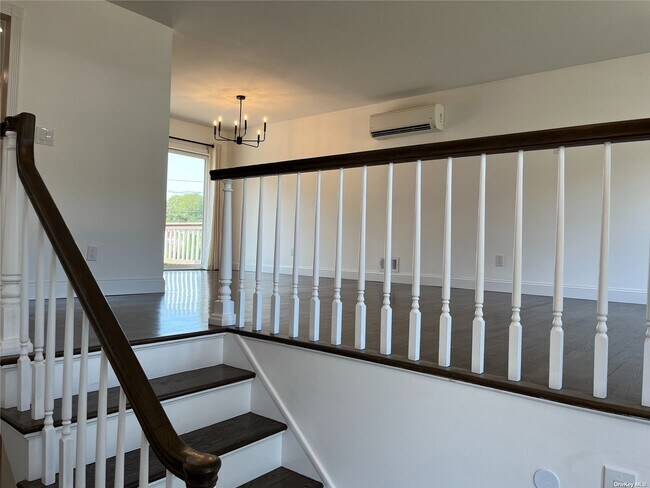 Foto del edificio - 12 Parnell Dr