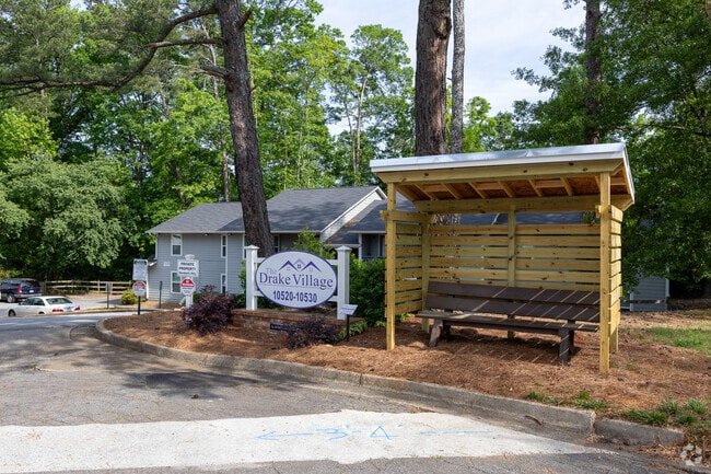 Bus Stop - Roswell Oaks