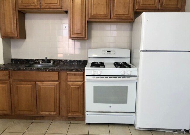 Foto del edificio - 180 Harvard St