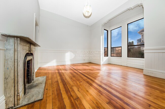Building Photo - 1197 S Van Ness Ave