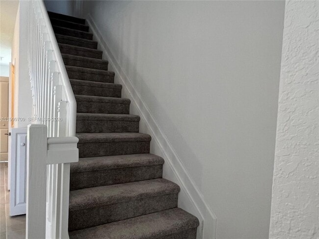 Foto del edificio - 12223 NW 23rd Pl