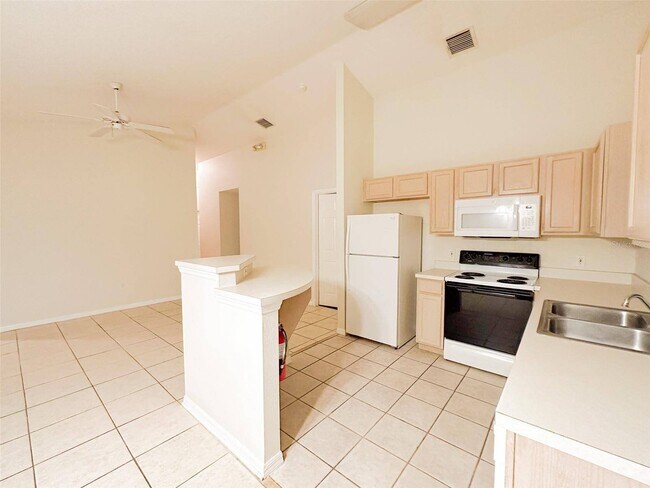 Foto del edificio - 2420 St Augustine Blvd