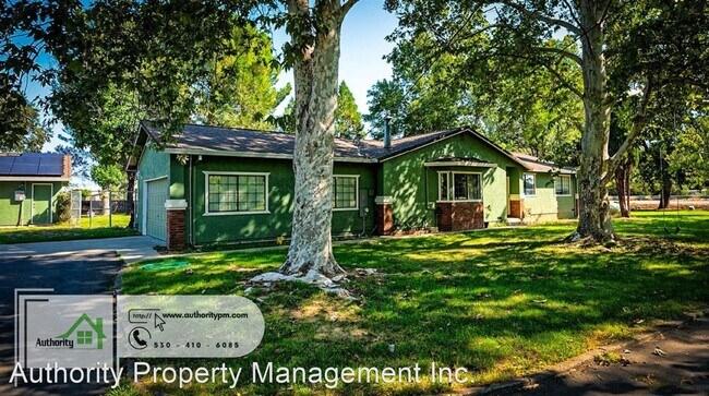 Building Photo - 3 br, 3 bath House - 21990 Hillside Dr