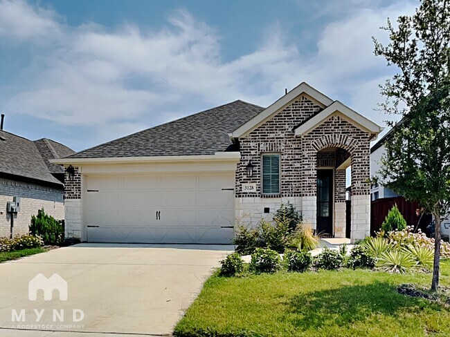 Building Photo - 3128 Cottontail Dr