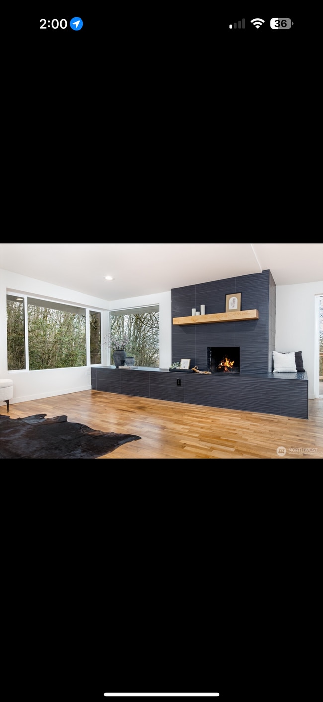 Building Photo - 7101 Highland Park Way SW