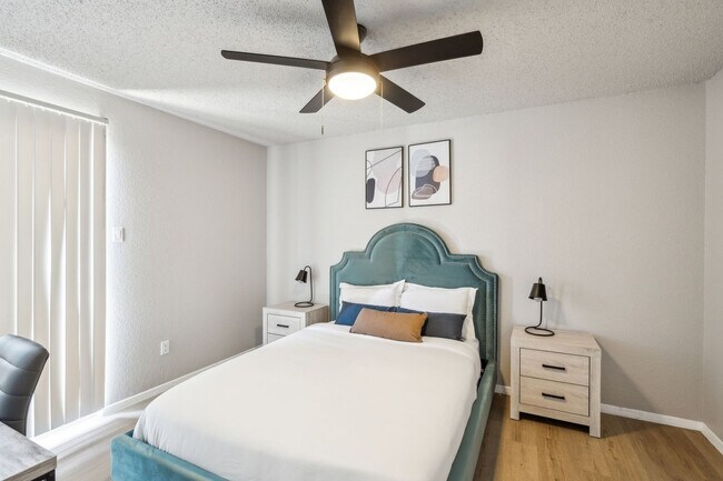 Foto del edificio - 2545 Thomason Cir