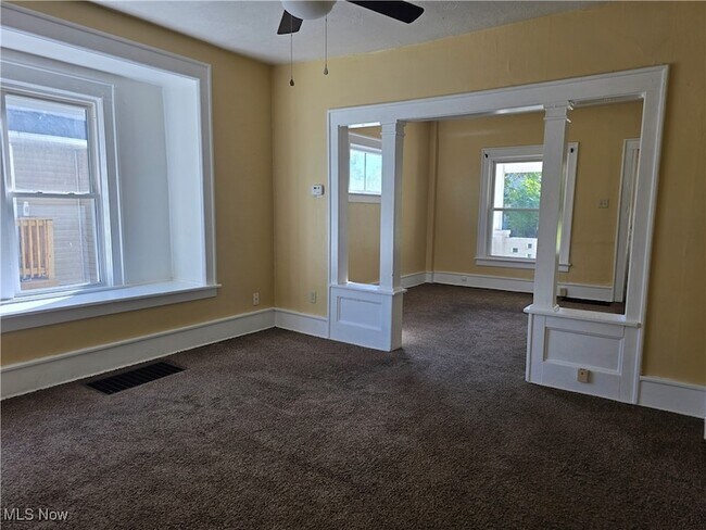 Foto del edificio - 846 Hunter St NW