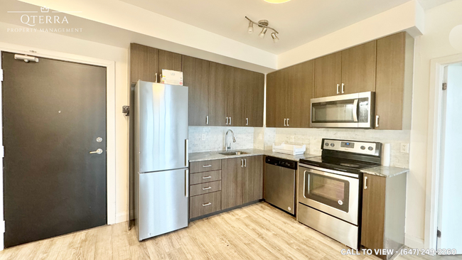 Building Photo - 22 E Haven Dr