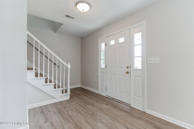 Foto del edificio - 6807 McKeever Ln