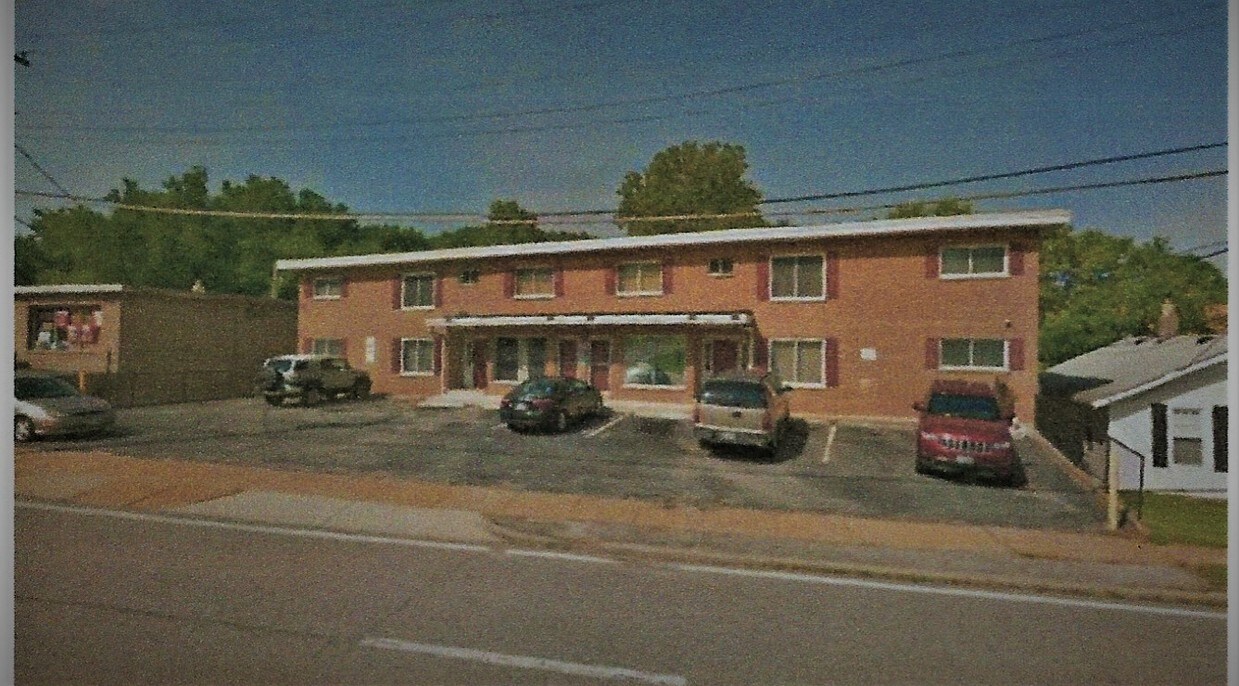 Outside View - 7616 Florissant Rd