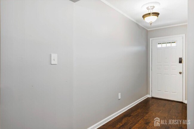 Building Photo - 3 Tiger Lilly Ct