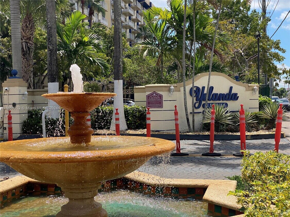 Foto principal - 4550 NW 9th St