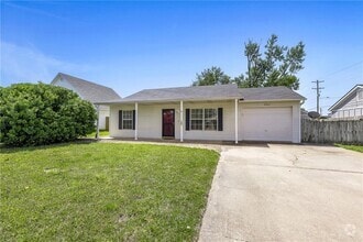 Building Photo - 2502 Parkcrest Dr