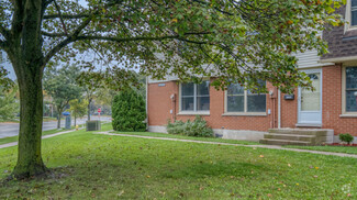 Building Photo - 51 Sholto Dr