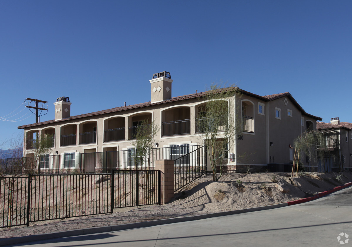 Primary Photo - Hacienda Hills Apartments