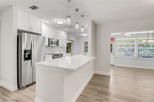 Building Photo - 1120 Sandpiper St