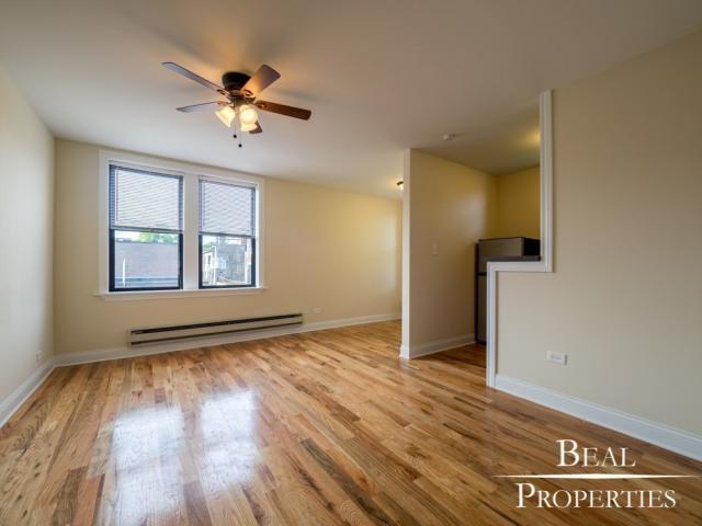 Foto principal - 0 bedroom in CHICAGO IL 60614