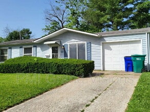 Building Photo - 45 Whippoorwill Dr
