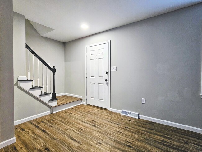 Foto del edificio - 35 Sunrise Cir