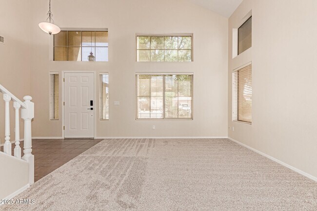 Foto del edificio - 2302 E Torrey Pines Pl