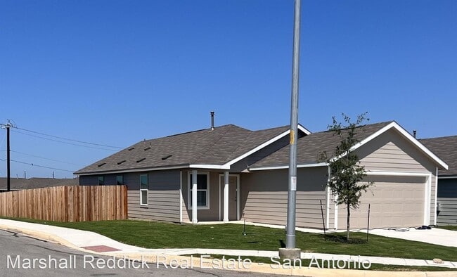 Building Photo - 3 br, 2 bath House - 12015 Overton Way