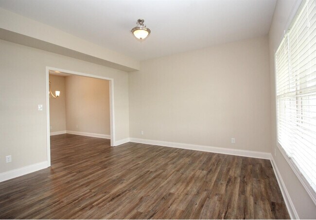 Foto del edificio - 888 Union Mill Rd